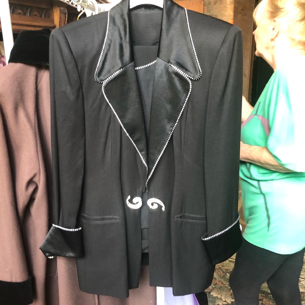 Stunning  dress suit with rhinestone detailing .